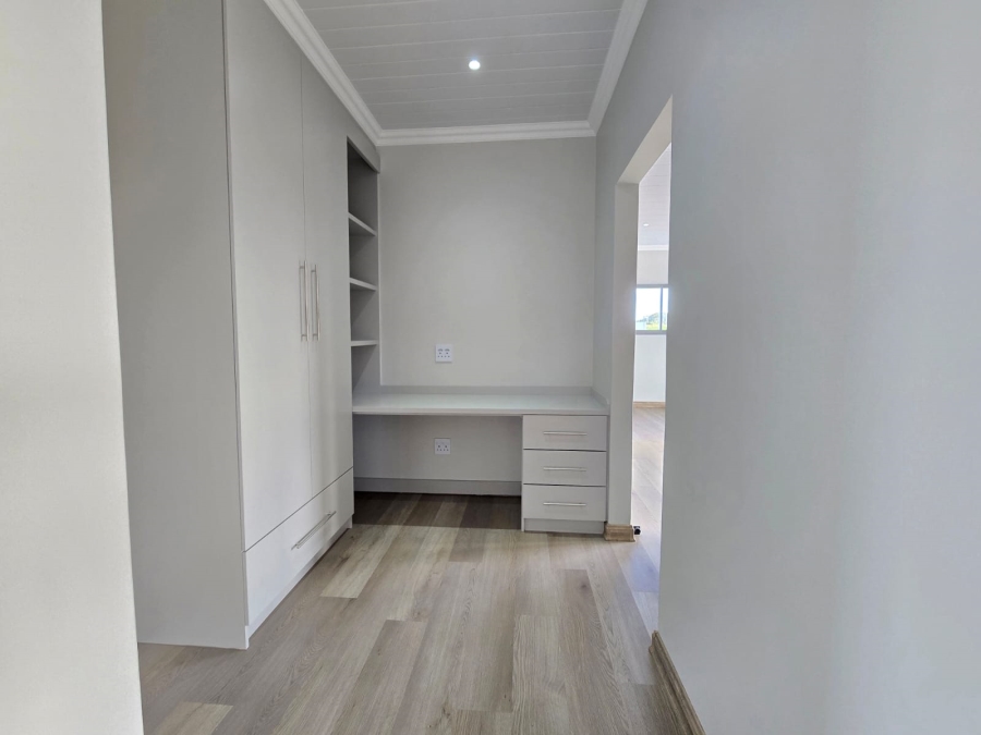 3 Bedroom Property for Sale in Stilbaai Wes Western Cape